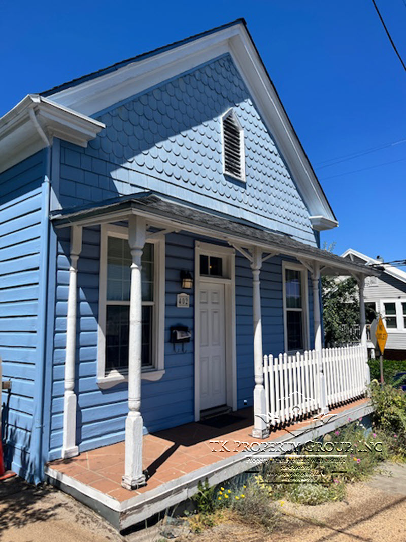 402 Richardson Street-